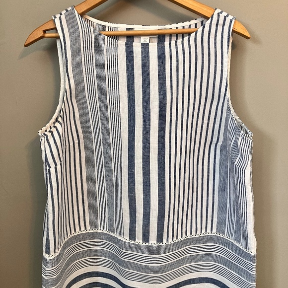 J. Jill Tops - J. Jill flowy 100% linen top size medium petite